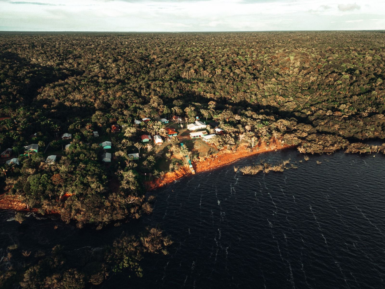 FAS completa 18 anos com novas parcerias para fortalecer a bioeconomia na Amazônia e melhorar a infraestrutura comunitária